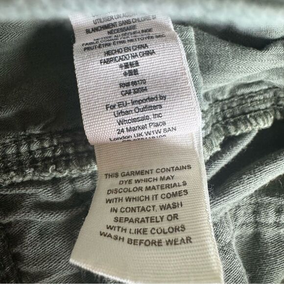 Free People Great Expectations Lace Shorts Olive Green Size 4 Button Fly Shorts - Picture 9 of 9